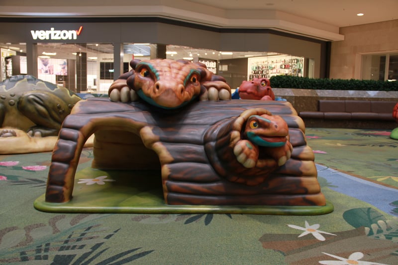 Cherry Creek Shopping Center preview 5